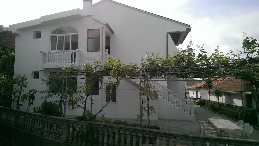Guesthouse Sinani Ulcinj Exterior foto