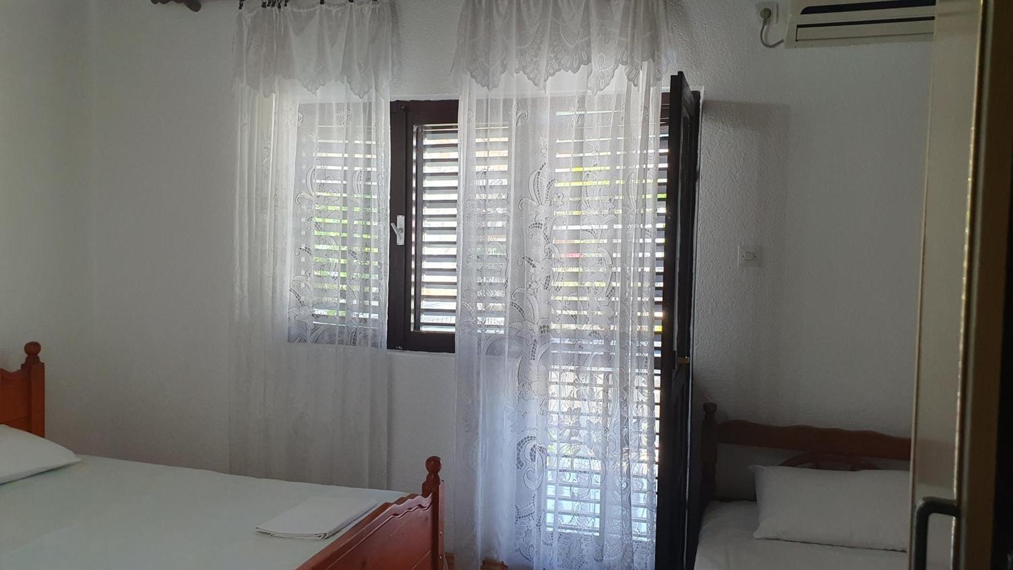 Guesthouse Sinani Ulcinj Exterior foto